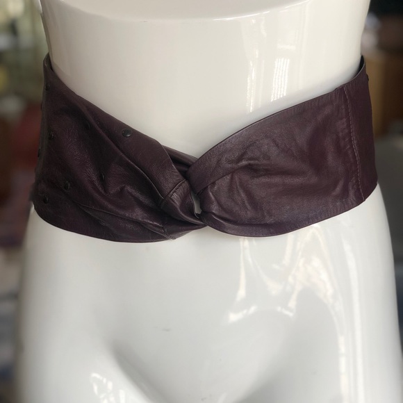 Vintage Leather Sash Belt - Picture 4 of 12